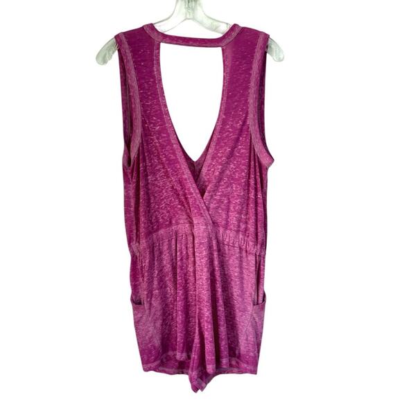 NWOT BECCA Beach Date Romper Vivid Pink – Sz Med - Picture 9 of 10